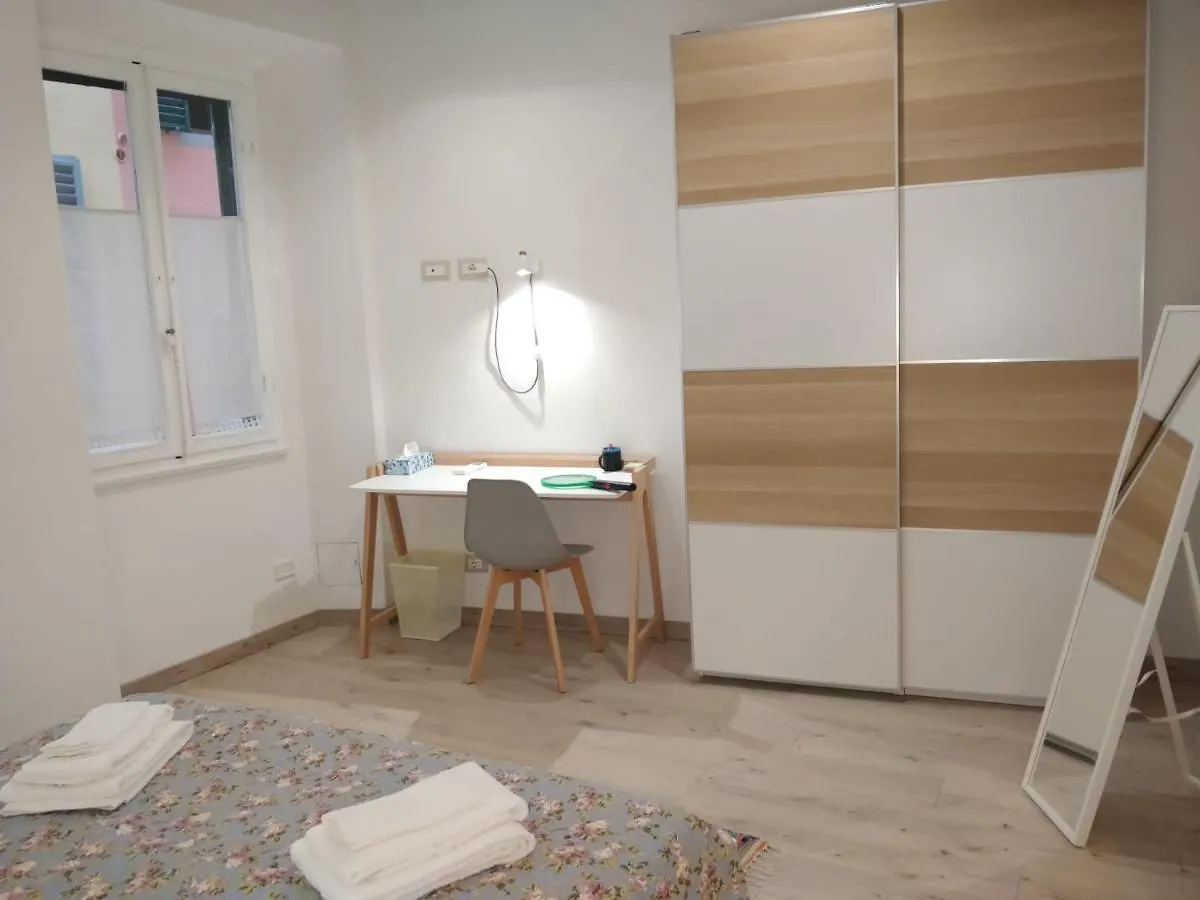 Cozy Apartment Near Ponte Vecchio Florence